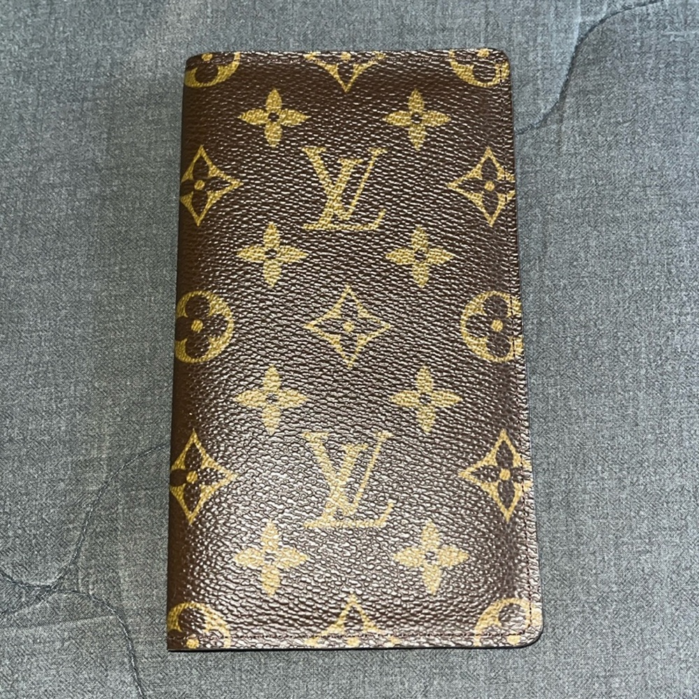 Louis Vuitton wallet